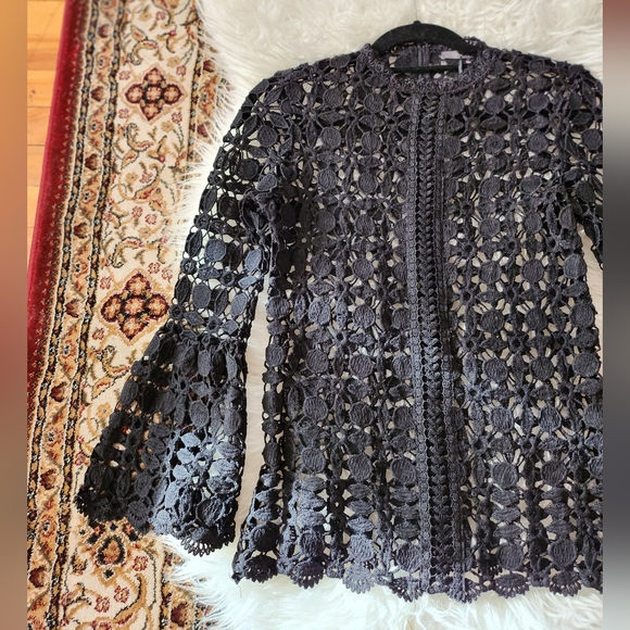 Suzy Shier Long Sleeve Lace Blouse - Picture 4 of 9